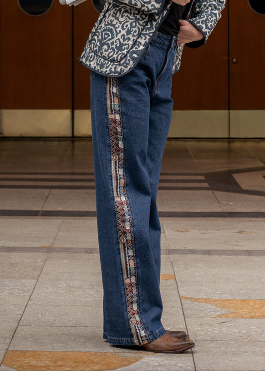 JEAN REGULAR FIT LOLA AZUL OSCURO MULTICOLOR
