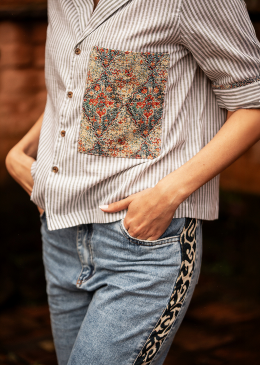 CAMISA MANGA CORTA OVERSIZE FLORENCIA VERDE OLIVA ARABESCO AZUL
