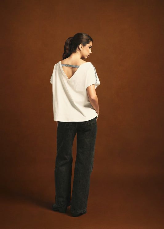 CAMISETA CUELLO V OVERSIZE GRECIA MARFIL ARABESCO