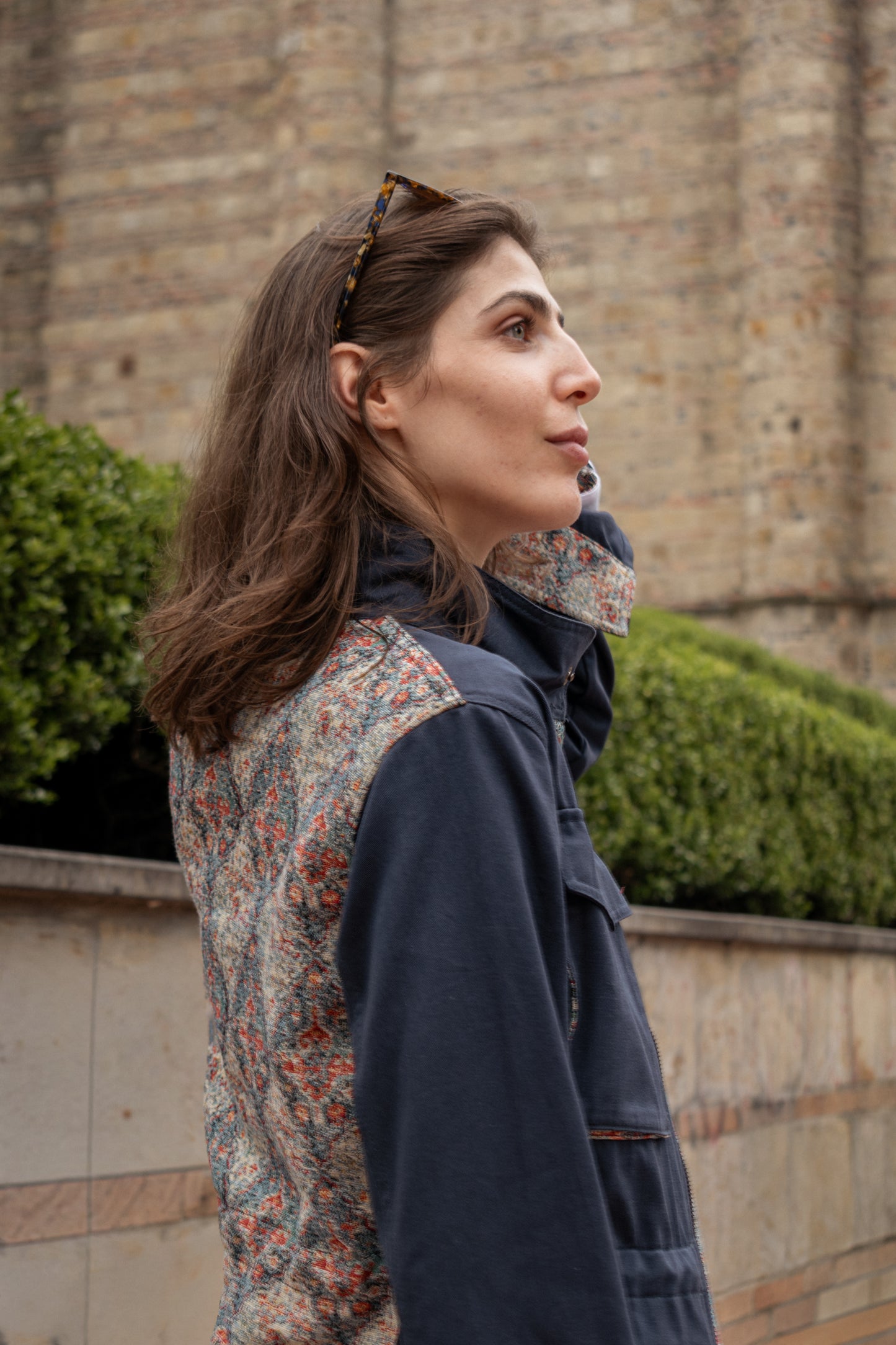 CHAQUETA FIELD REGULAR BRUSELAS AZUL OSCURO ARABESCO AZUL