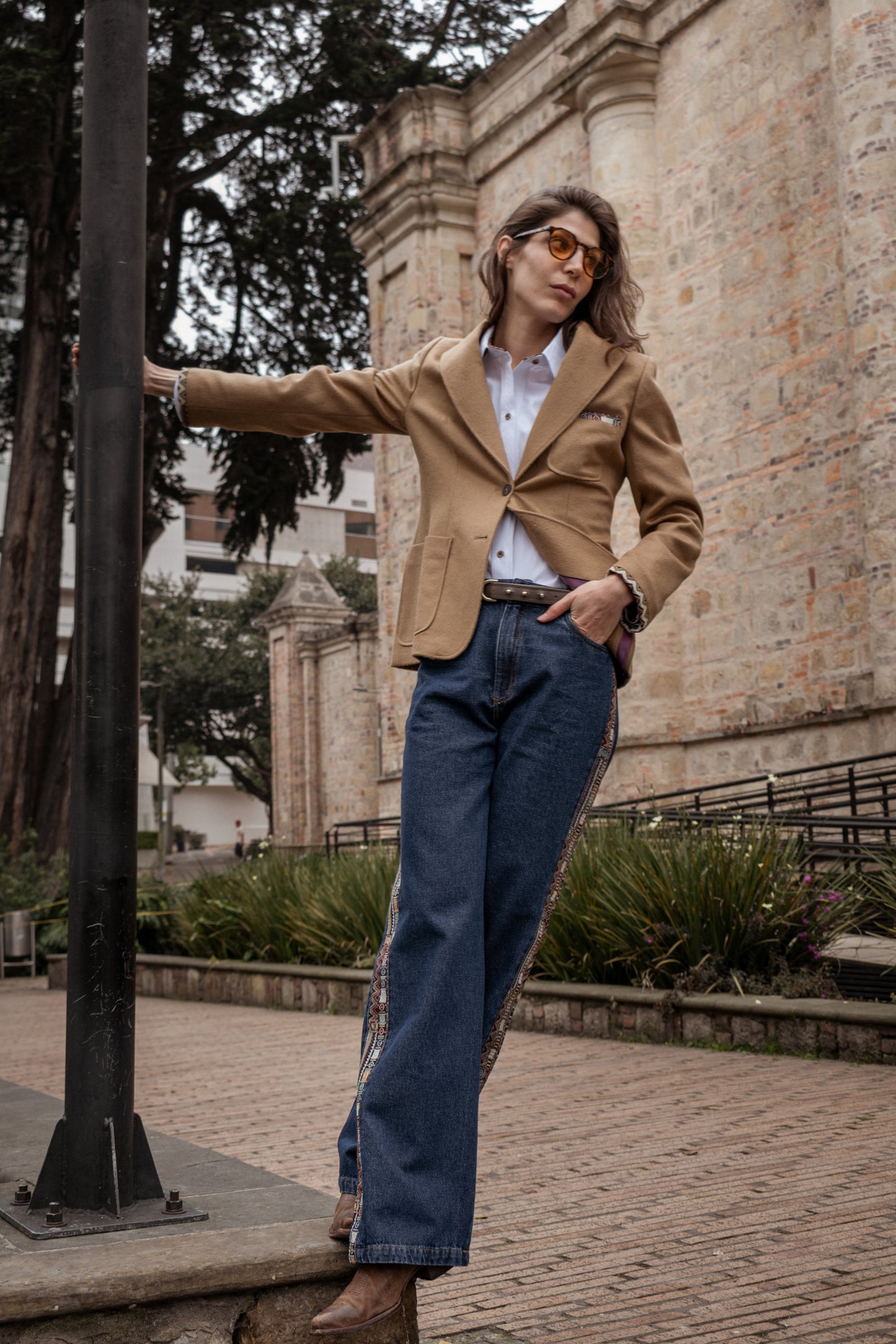 BLAZER SENCILLO REGULAR TOSCANA CAMEL MULTICOLOR