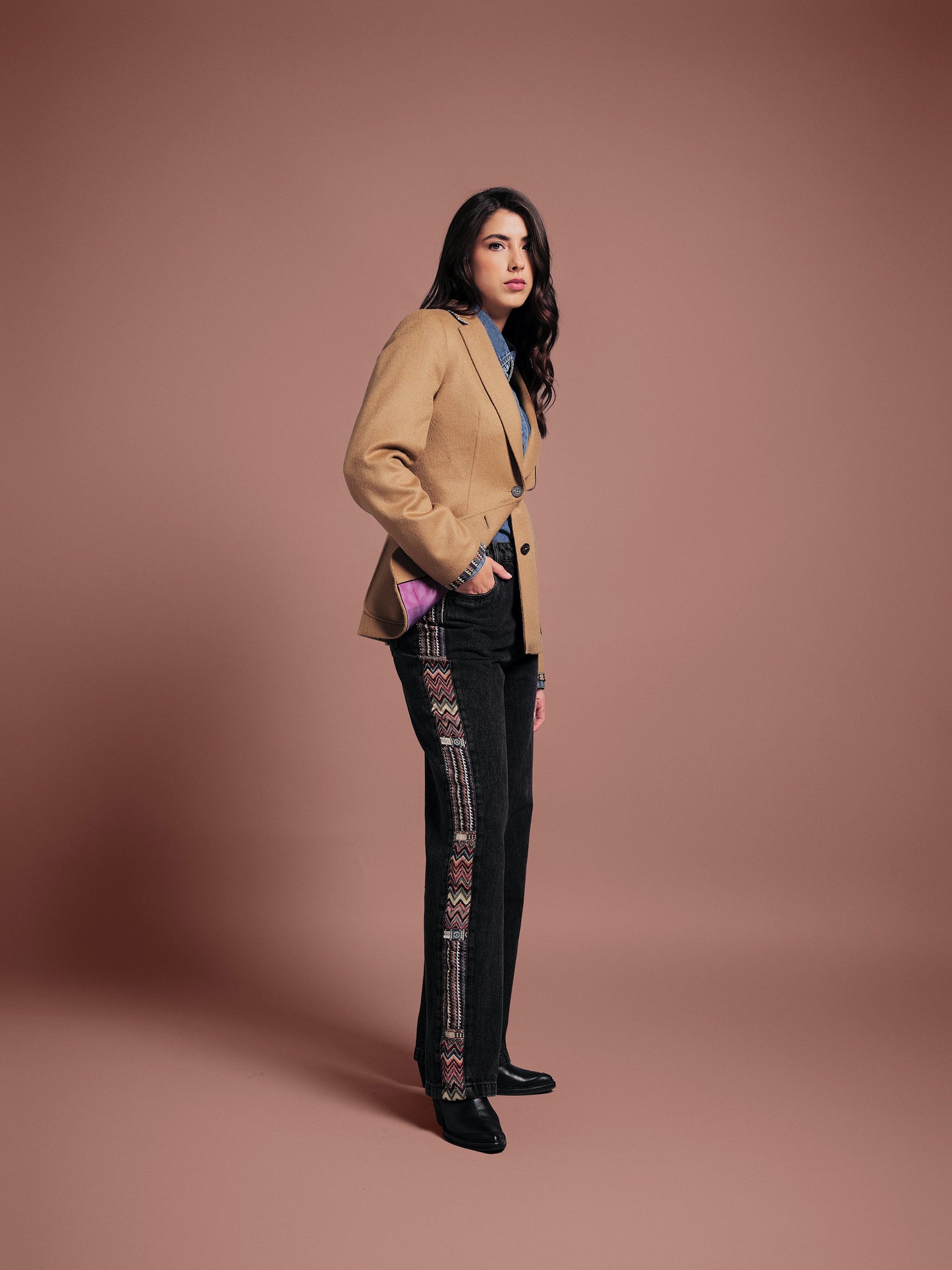 BLAZER SENCILLO REGULAR TOSCANA CAMEL MULTICOLOR