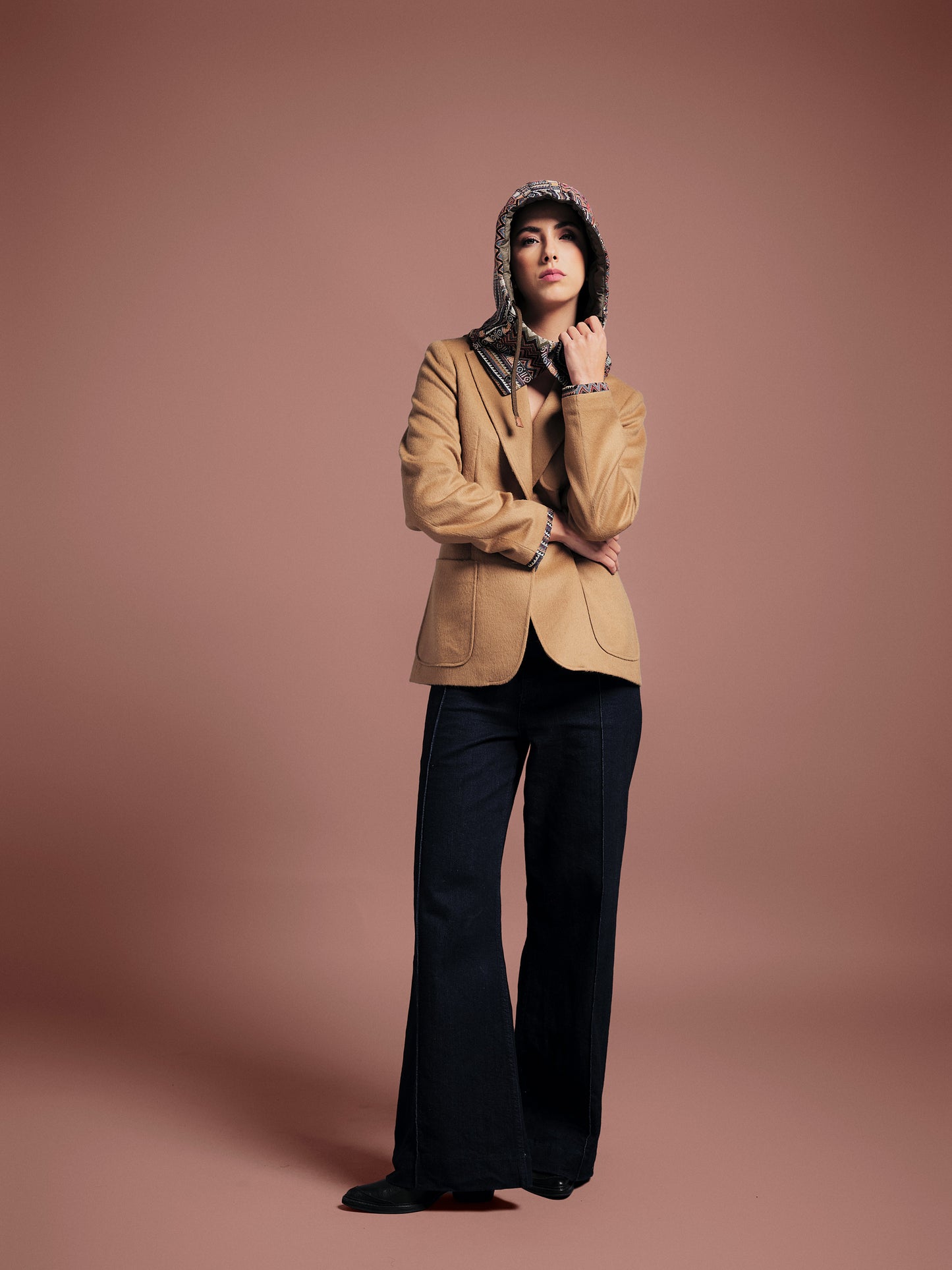 BLAZER SENCILLO REGULAR TOSCANA CAMEL MULTICOLOR