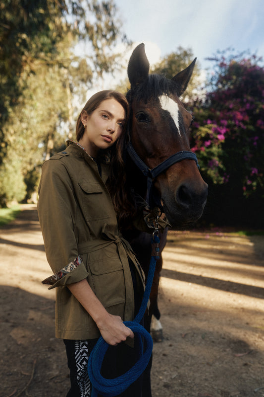 CHAQUETA SAFARI REGULAR SAHARA VERDE OPTIC ILLUSION