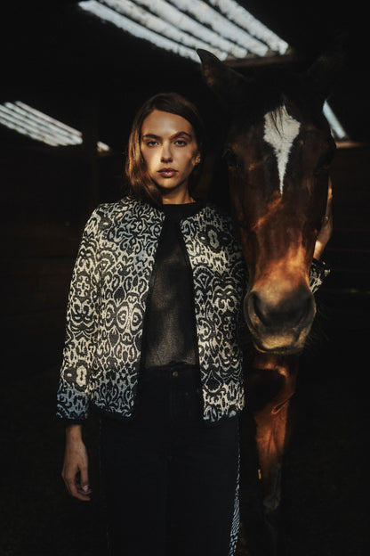CHAQUETA CLÁSICA REGULAR BURGOS NEGRO INDIA NEGRO