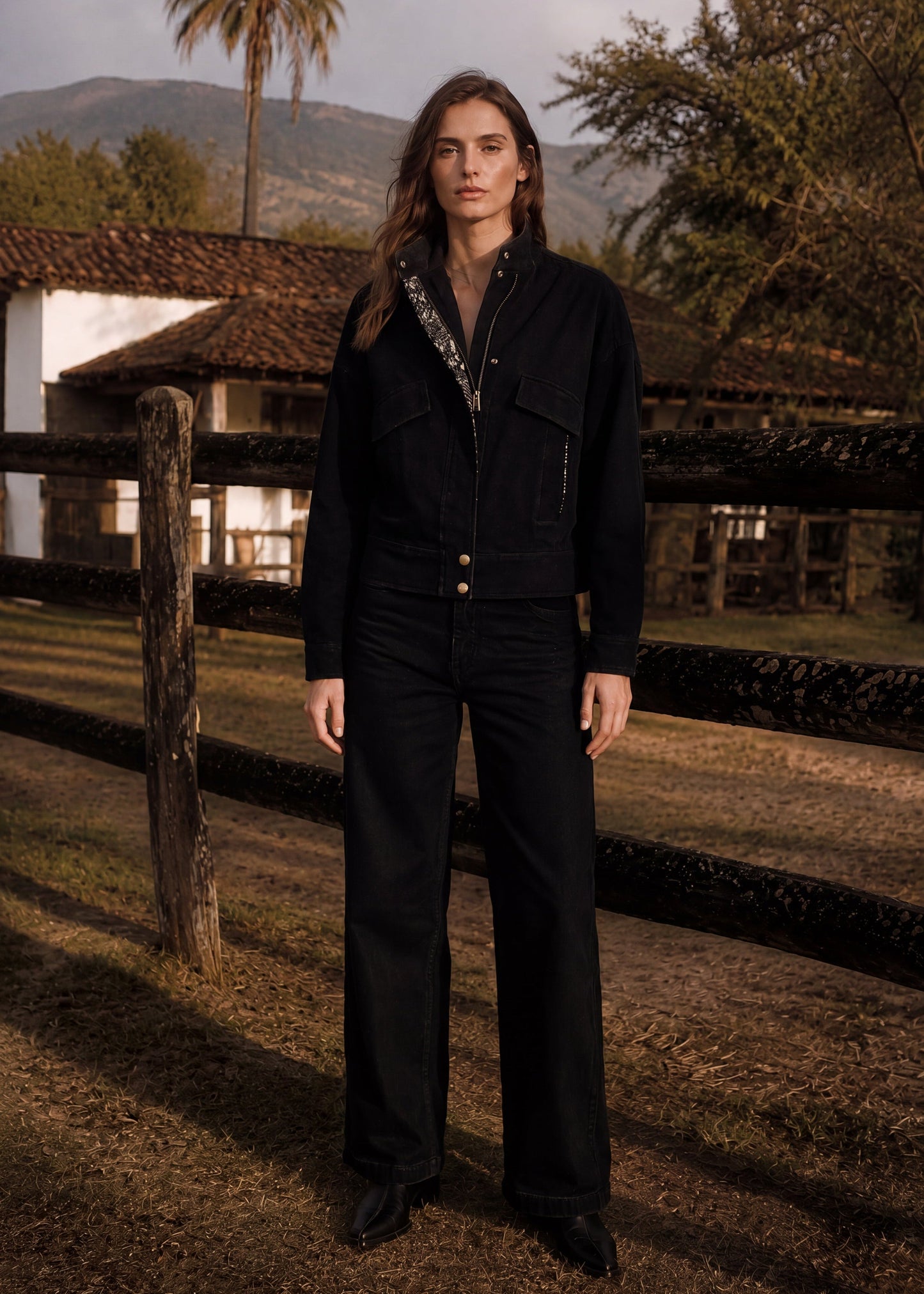 CHAQUETA BOMBER REGULAR LISBOA NEGRO INDIA NEGRO