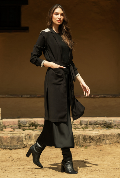 ABRIGO TRENCH REGULAR ATENAS NEGRO JASPE